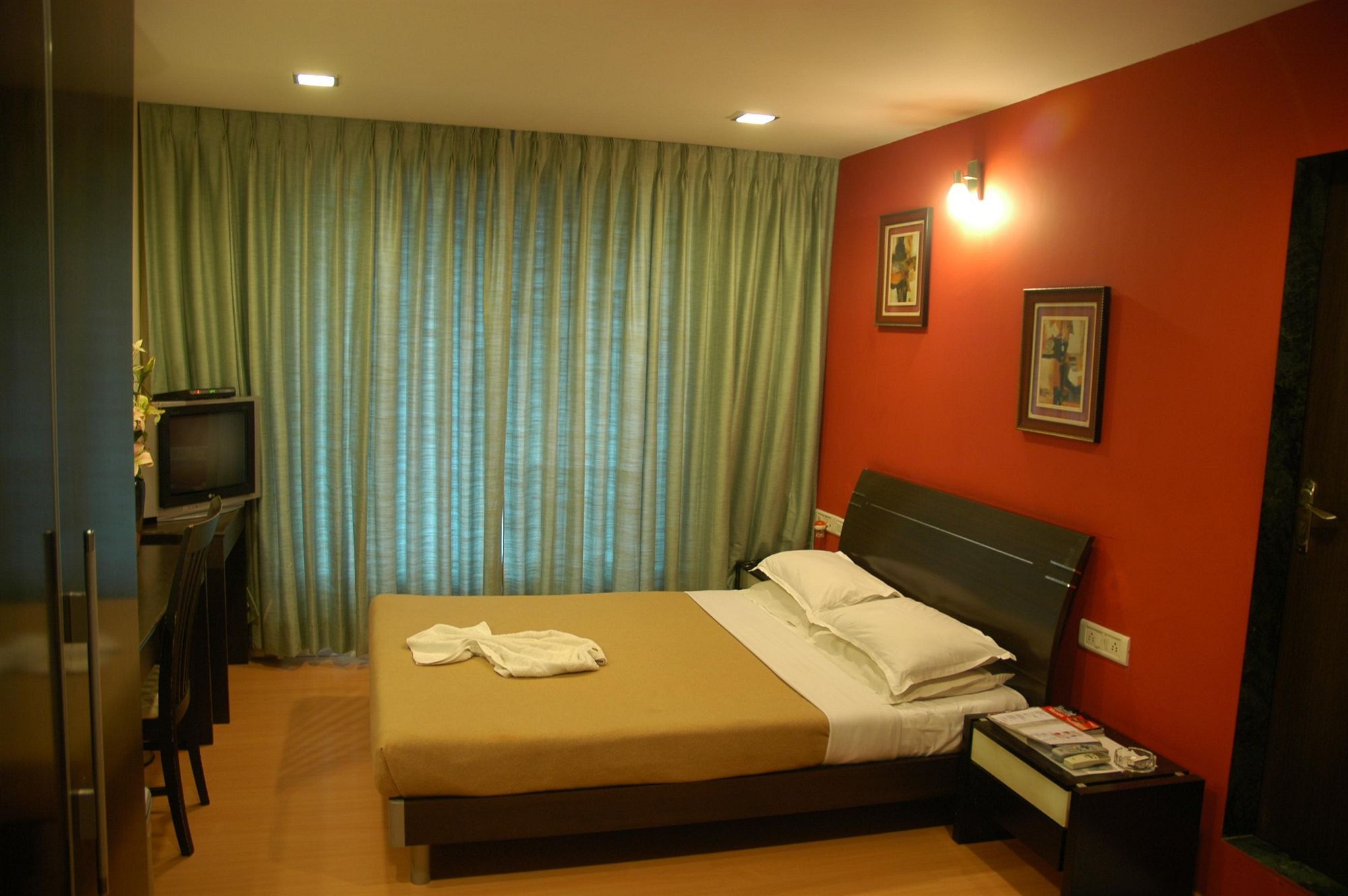 Hotel Orritel West Mumbai Exterior foto